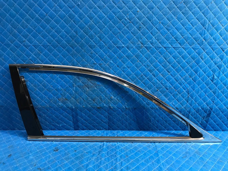 07-17 Lexus LS460 Front Right Passenger Side Door Window Molding Trim OEM