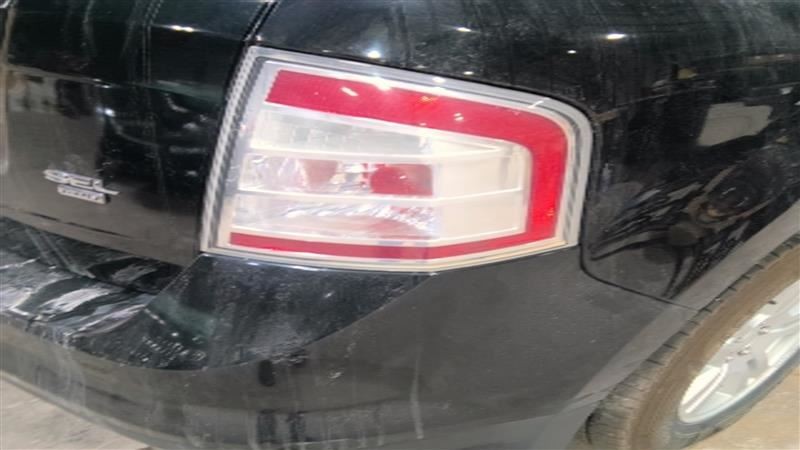 Passenger Right Tail Light Silver Shaded Fits 07-10 EDGE 3379905