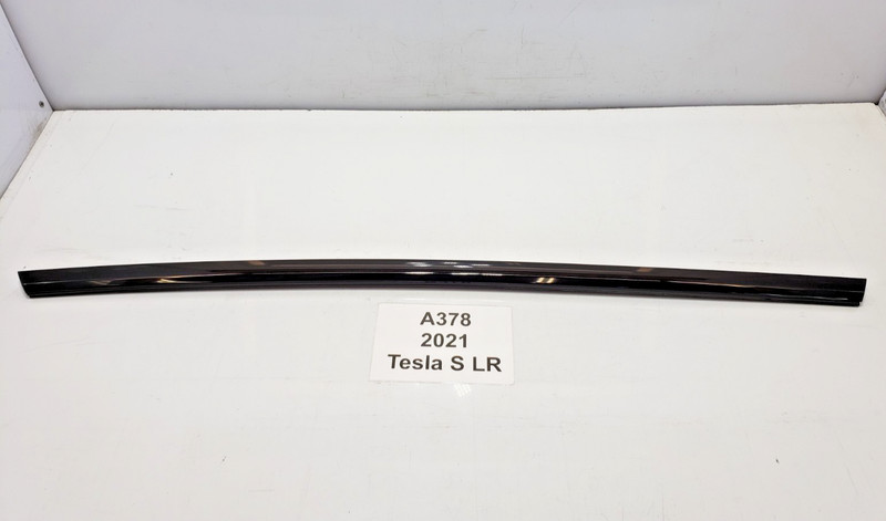 ✅ 21-25 OEM Tesla Model S Rear Left Driver Side Door Outer Belt Molding Trim