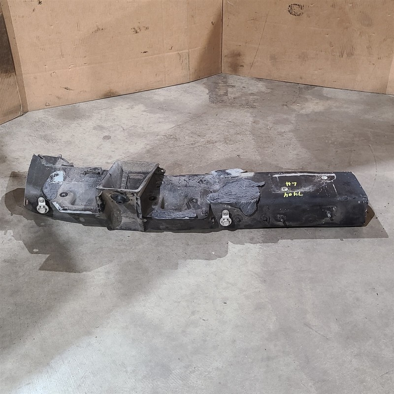97-04 Corvette C5 Front Frame Rail Section Driver Suspension Rail Lh Aa7404