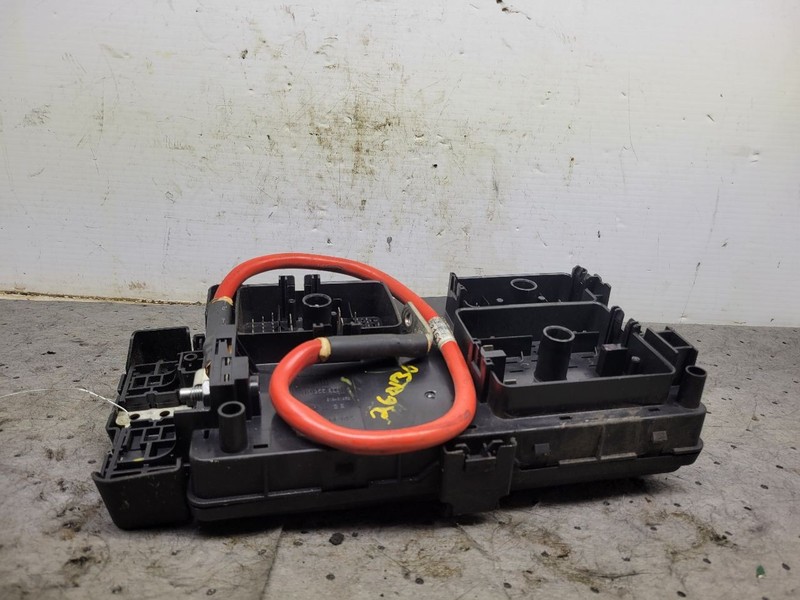 Fuse Box Engine Fits 17-20 CANYON 1780402