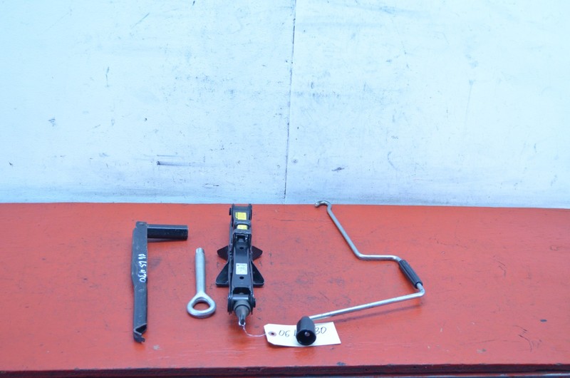 01-06 LEXUS LS430 SPARE TIRE EMERGENCY JACK TOOL SET OEM