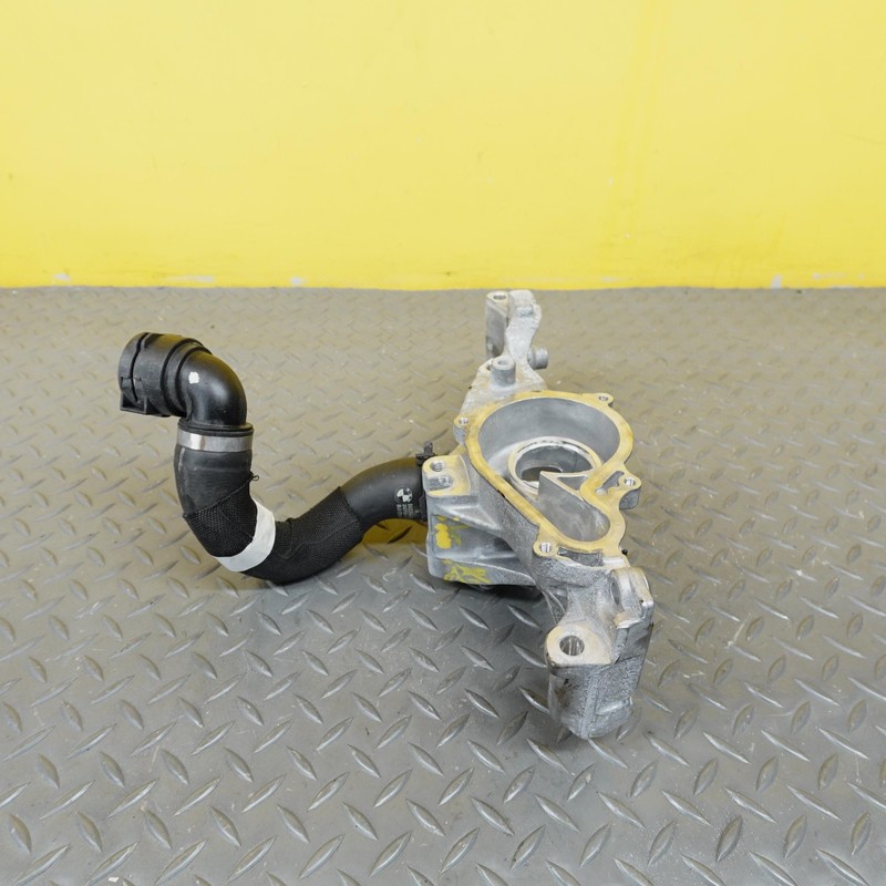 2023-2025 BMW 228i X1 X2 F74 U11 U10 Engine Motor Water Pump Housing OEM