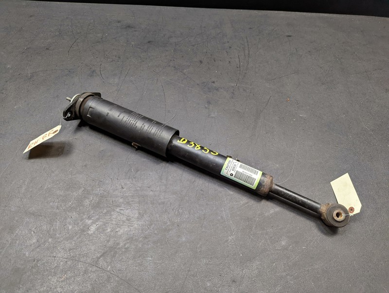 Rear Right Left Shock Absorber 2017 Dodge Challenger 68072163AC 2012-2019 2020