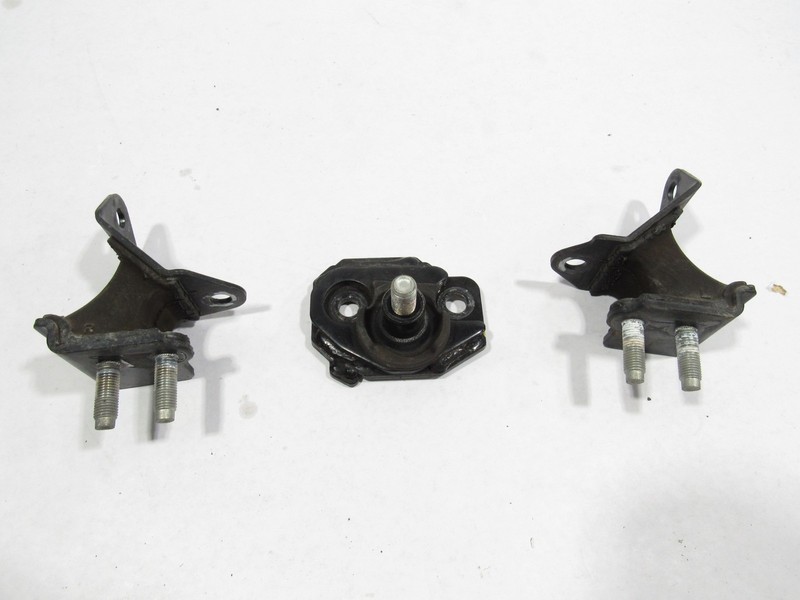 13-17 Lexus LS460 2014 4.6L Automatic Transmission Mount Bracket Support Set |
