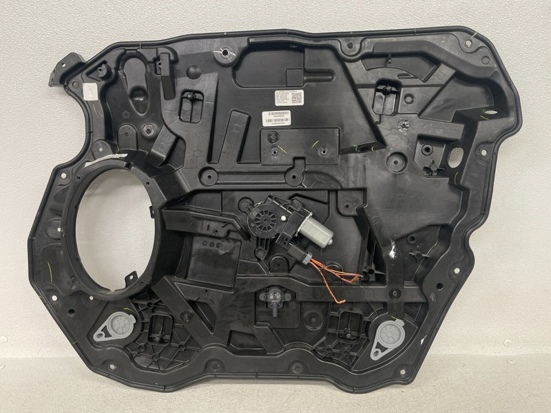 ⭐2019-2023 RAM 1500 FRONT RIGHT PASSENGERS SIDE BODY DOOR REGULATOR OEM LOT2393