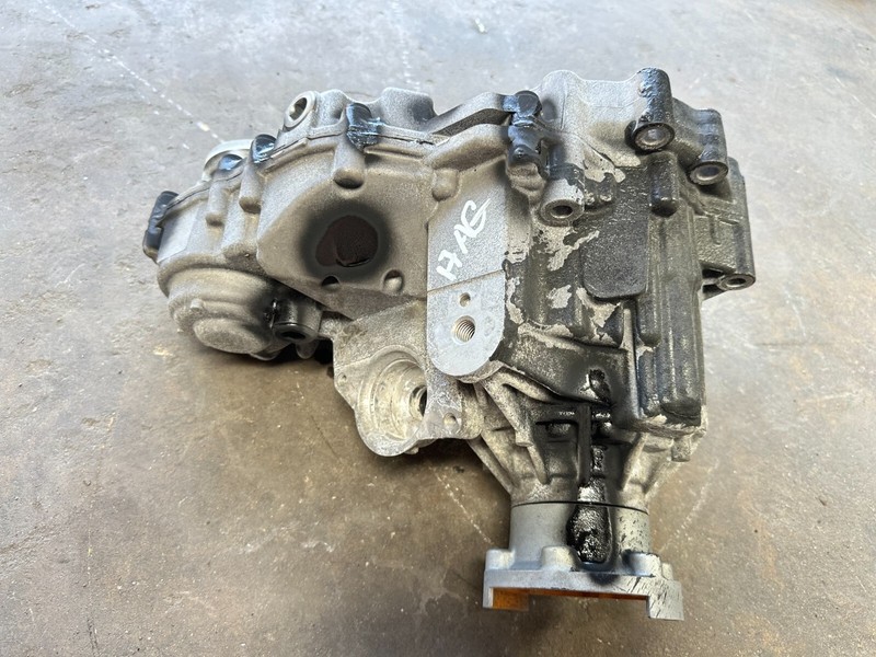 17-22 Alfa Romeo AWD TRANSMISSION TRANSFER CASE OEM