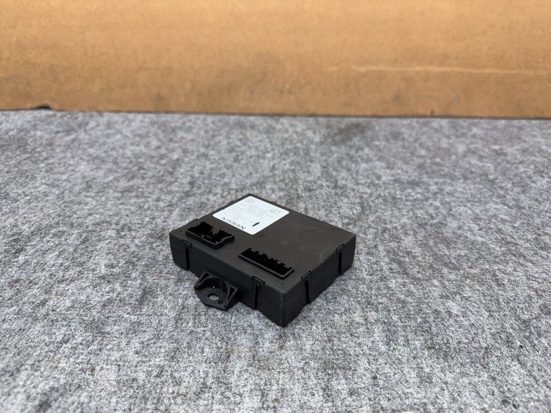 NISSAN PATHFINDER 22-25 OEM TRUNK LIFTGATE TAILGATE POWER CONTROL MODULE UNIT