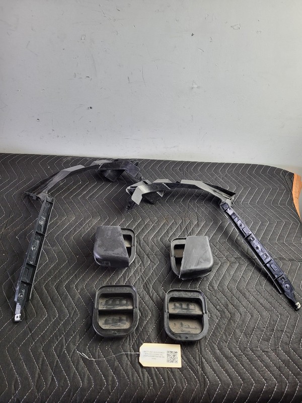 Used Oem Alfa Romeo Rear Bumper Brackets & Quarter Vents 2.0L 2018-2024 Stelvio