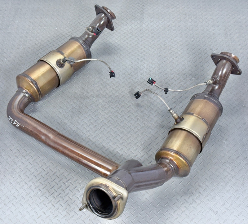 ✅ 19-25 RAM 1500 5th 5.7L OEM EXHAUST SYSTEM PIPE CONVERTER 65K w/ OXYGEN SENSOR