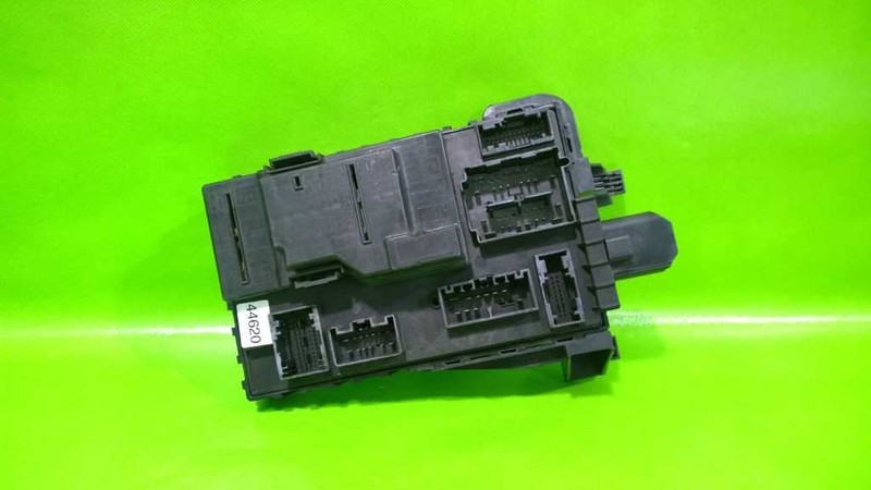 08-10 EDGE SMART JUNCTION MULTIFUNCTION FUSE RELAY BOX OEM 4255-8