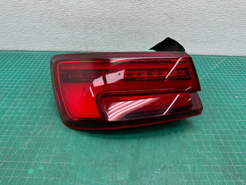 17-19 Audi A3 Sedan REAR LEFT DRIVER SIDE OUTER TAIL LIGHT LAMP OEM