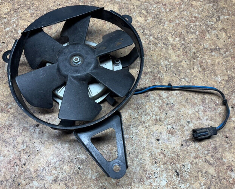 2007 Yamaha YZF600R YZF 600 R 600R YZF600 Radiator Fan Motor Cooling C10