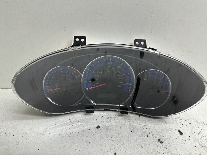 2009 Subaru Forester A/T Cluster Speedometer tach gauges instrument panel oem