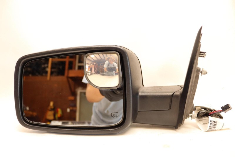 2009-2012 DODGE RAM 1500 LEFT DRIVER SIDE DOOR POWER MIRROR CHROME OEM