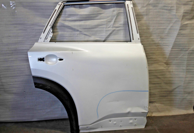 2022-2023 Nissan Pathfinder Right Passenger Side Rear Door Shell Oem