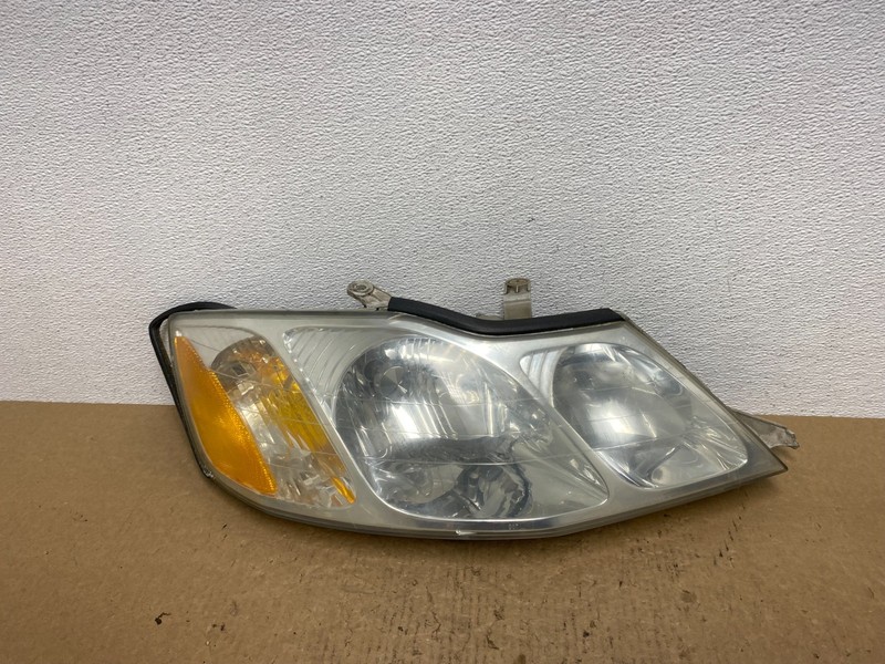 2000-2004 Toyota Avalon Halogen Headlight Right Passenger RH OEM AC1574 DW
