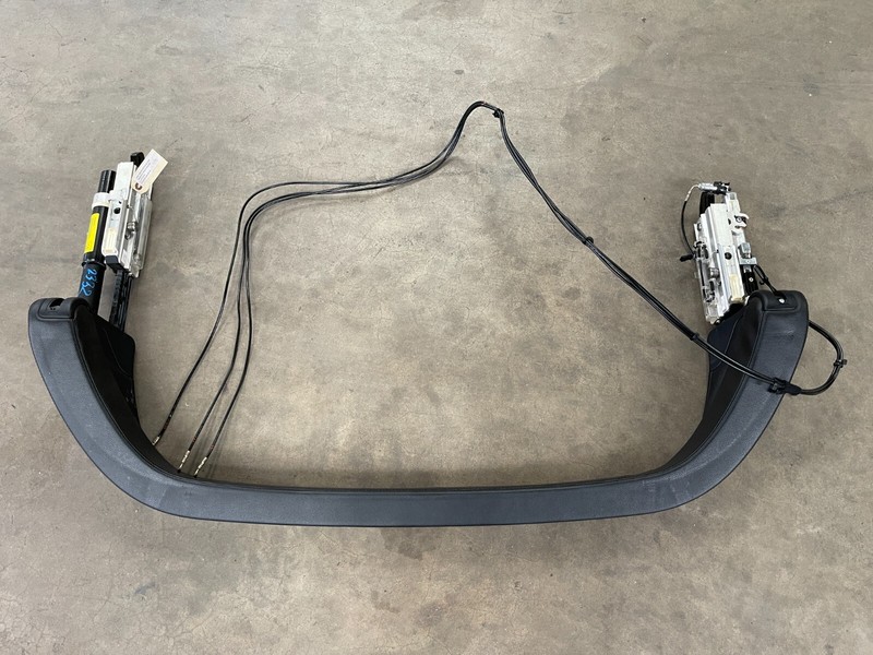 ⭐2003-2006 MERCEDES SL-CLASS CONVERTIBLE TOP PANEL WINDSCREEN ASSY OEM LOT2332