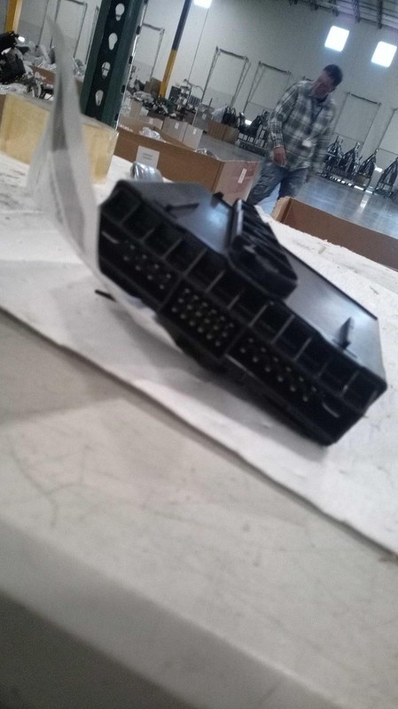 2012 Hyundai Genesis Body Control Module OEM 954103M070 156k Miles