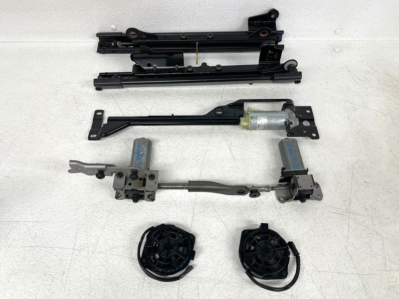 ⭐2012-2018 AUDI A7 FRONT LEFT DRIVERS SEAT TRACK RAIL SET W/ MOTOR OEM LOT2447