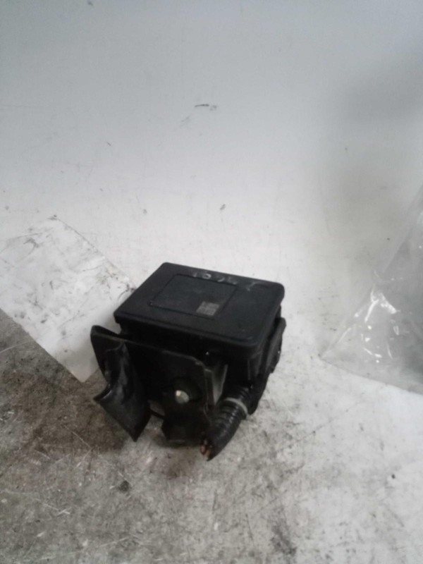 2014 Nissan Versa ABS Pump & Motor Assembly 1.6L FWD OEM 159K Miles
