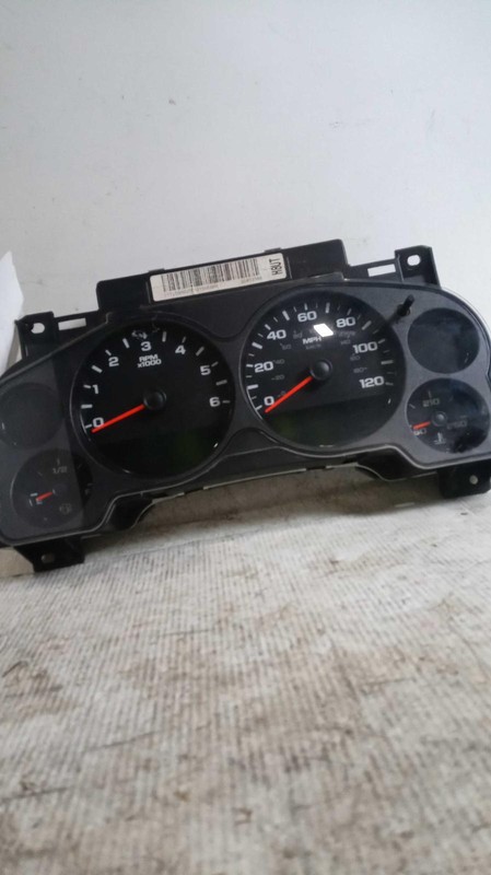 2010 Chevrolet Silverado 1500 Speedometer Gauge OEM White 152K Miles