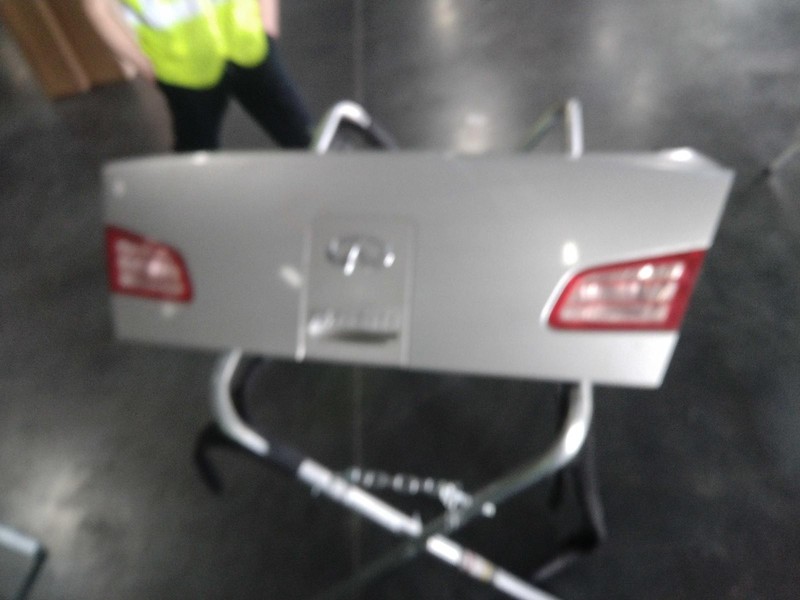 2003 INFINITI G35 Deck Lid Trunk Lid Silver OEM Used 4DR SED SLV KY0
