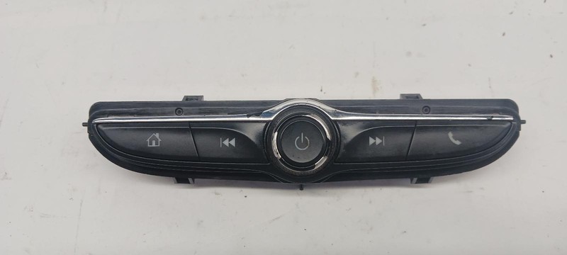 18 CHEVROLET EQUINOX radio control panel OEM Guaranteed!