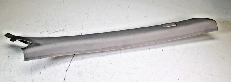 2010 - 2016 LAND ROVER LR4 WINDSHIELD RIGHT PASSENGER A PILLAR TRIM COVER OEM