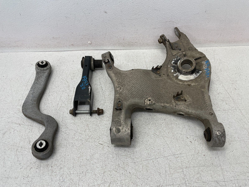 15-19 Land Rover Discovery Sport Rear Right Passenger Control Arm Set 1381 OEM