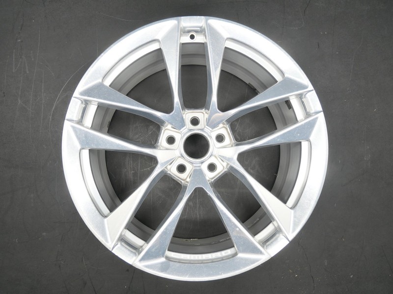 Used Front 20x8.5 Wheel Rim 20" +25 Polished 2016-2024 Chevy Camaro SS 6.2L OEM