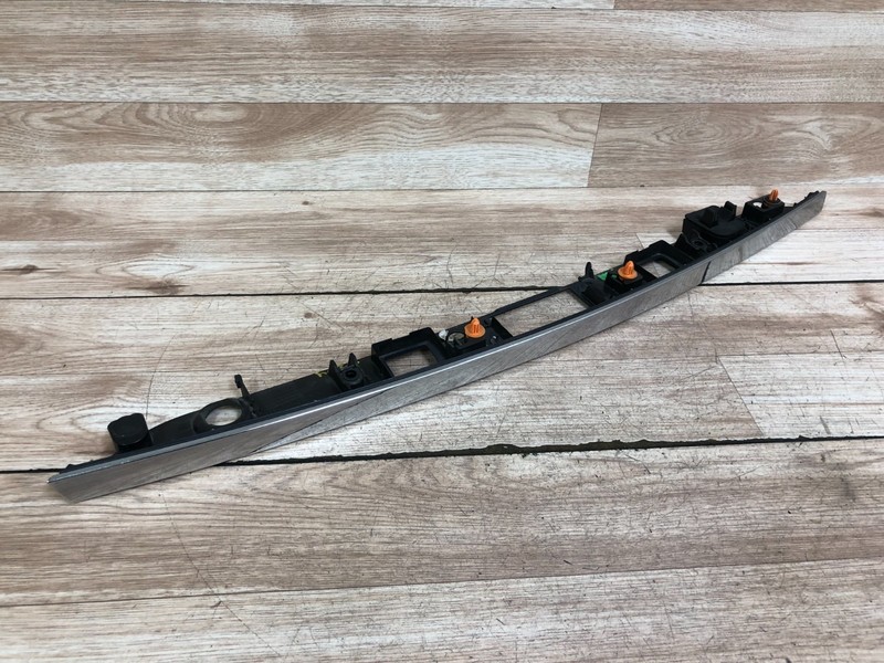MERCEDES BENZ W204 C300 C350 OEM REAR TRUNK HANDLE LID MOLDING CHROME 08-11