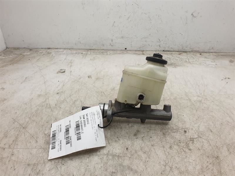 05-06 TOYOTA CAMRY 2.4L 4CYL FWD BRAKE MASTER CYLINDER ASSEMBLY