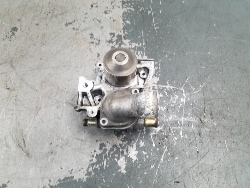 2005 04 05 Subaru WRX STi EJ257 Engine Water Pump Assembly #1066 VV4