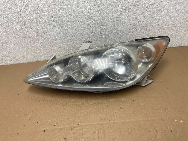 2005 to 2006 Toyota Camry Left Driver LH Halogen Headlight AB6181 DW