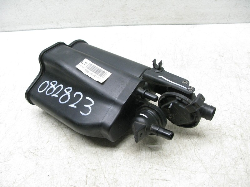 12-18 BMW F30 328i F36 428i 228i FUEL VAPOR EVAPORATOR CHARCOAL CANISTER OEM 082
