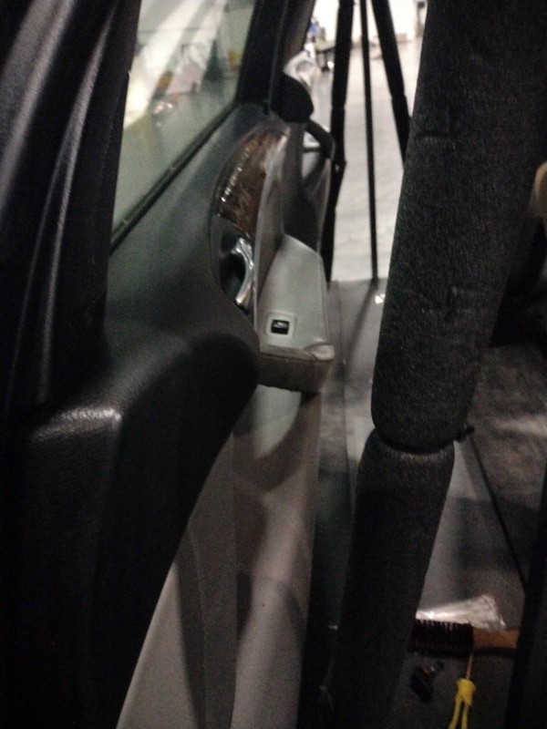 2009 BMW X5 Front Right Door Grey 4DR SUV OEM Used 145610 150K Miles