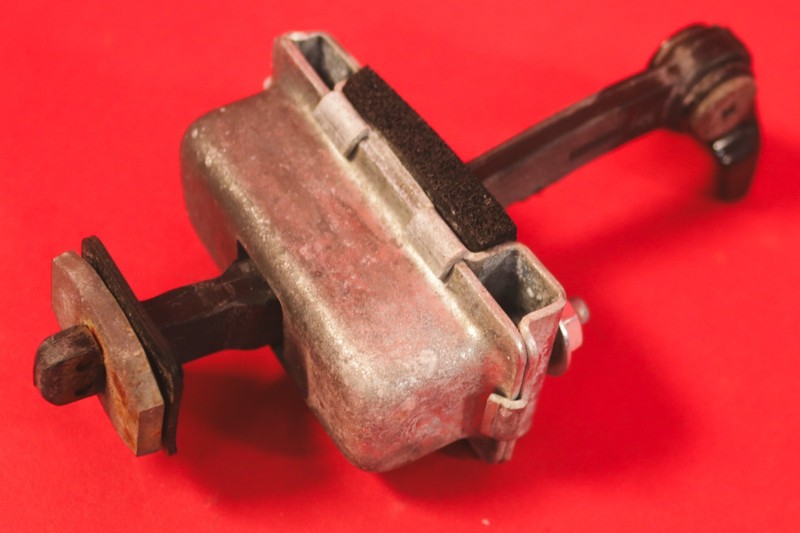 2008 2009 Pontiac G8 Rear RH or LH Door Check Strap Stopper OEM 92155760 *USED*