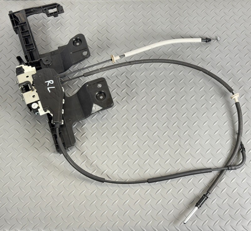 ✅ 2011-26 RAM 1500 5th OEM REAR LEFT DRIVER DOOR LATCH LOCK ACTUATOR BRACKET 44K