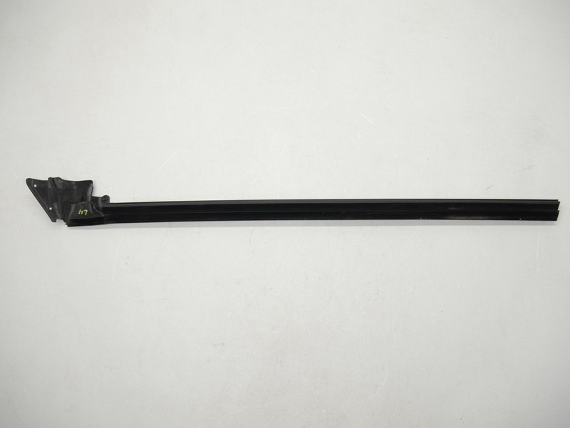 2015-2023 Ford Mustang GT S550 Driver Left Door Inner Belt Weatherstrip Seal OEM