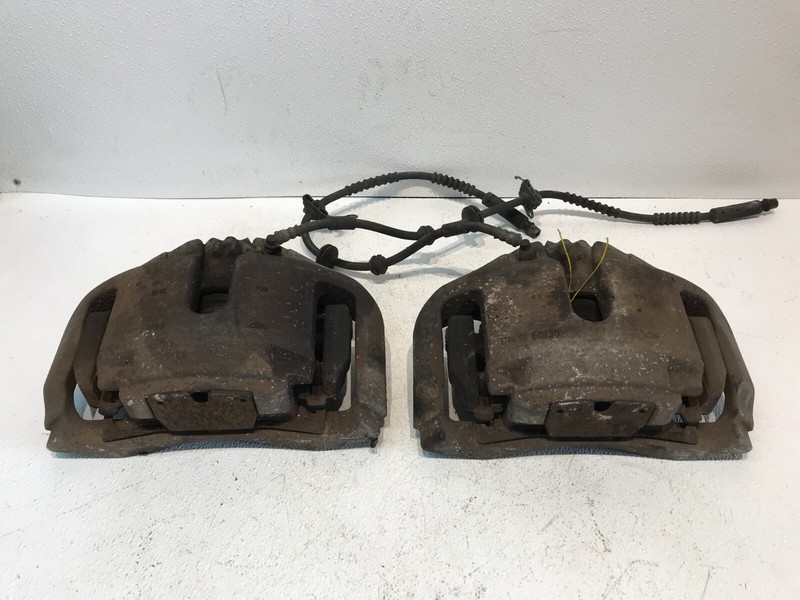11-15 740i Driver Passenger LH RH Left Right Front Brake Caliper Pair OEM