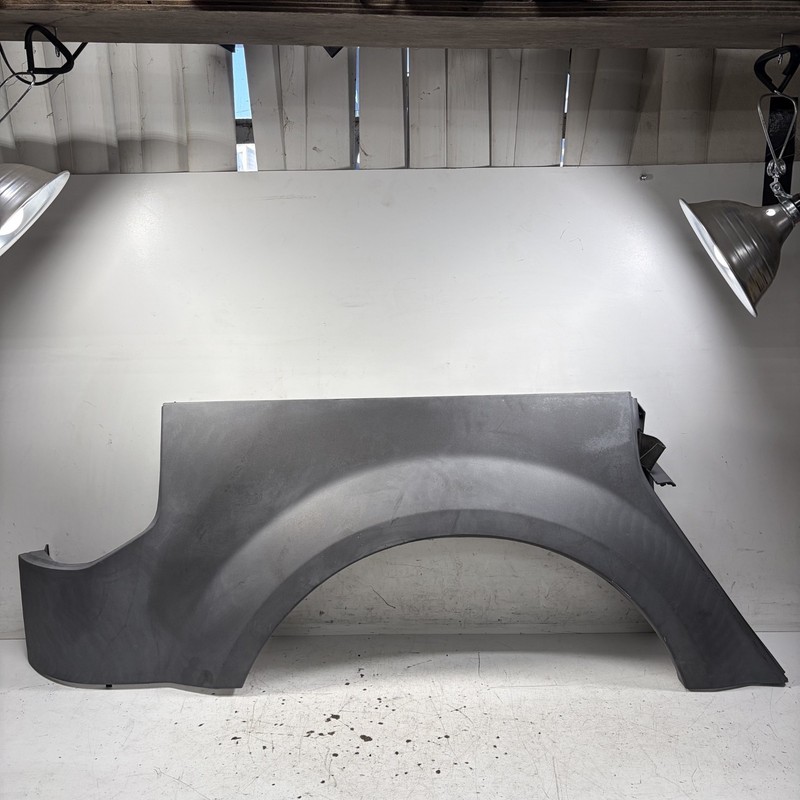 03-05 Honda Element Right Rear Quarter Cladding Gray 74410-SCV-A00ZA OEM
