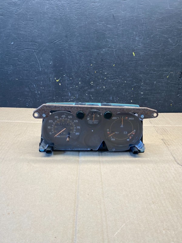 1991 to 1995 Chevrolet Silverado Suburban Cluster Gauge Speedometer OEM P7971 DG