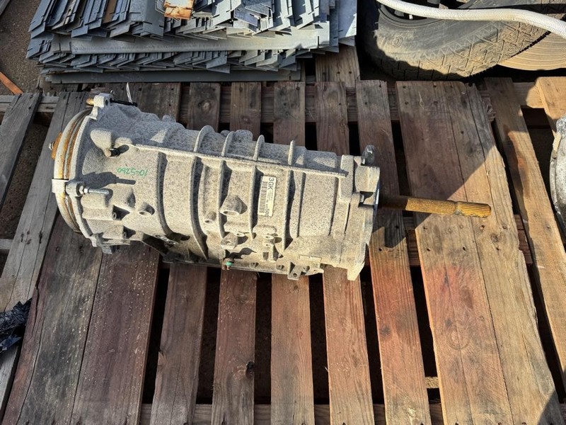 2004-2006 CADILLAC XLR AUTOMATIC TRANSMISSION