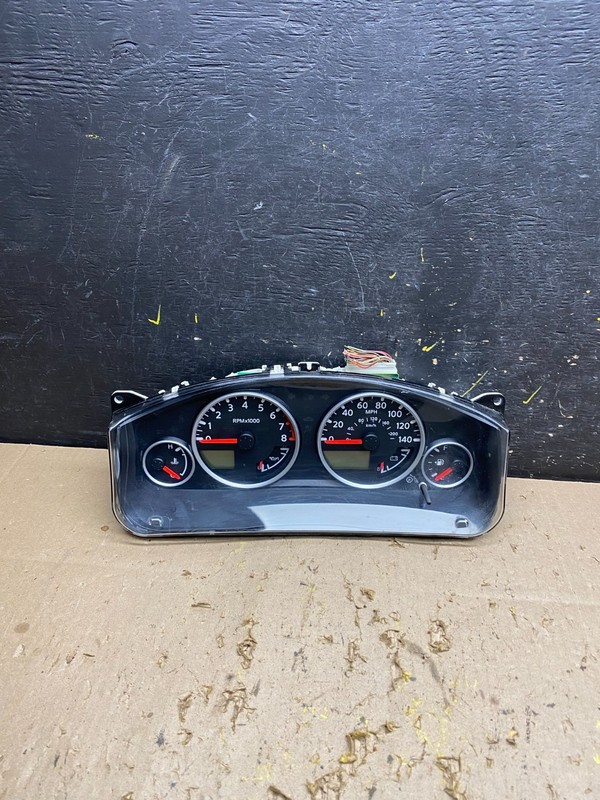 2012 Nissan Pathfinder Xterra Cluster Speedometer Instrument OEM U5759 DG