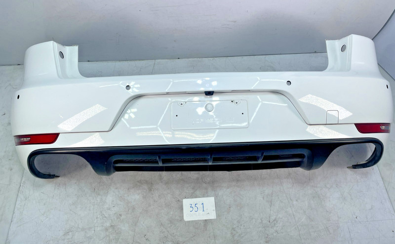 ✅ 15-18 OEM Porsche Macan GTS 95B Rear Bumper Cover Panel White C9A *