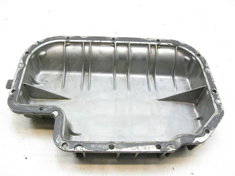 98-06 MERCEDES C430 CL500 S500 ML55 E320 SL500 CLK430 LOWER ENGINE OIL PAN 61915