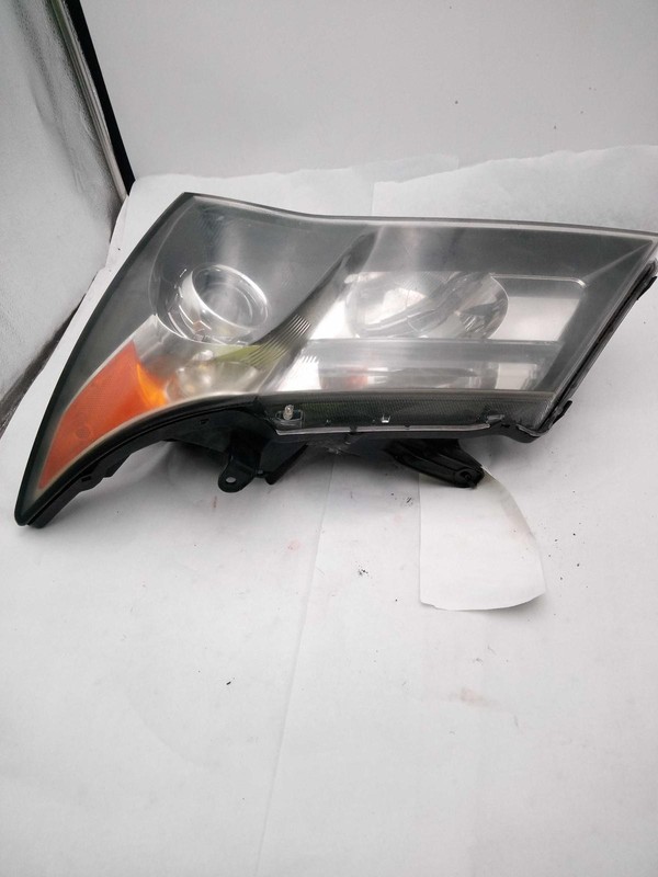 Used Left Headlight Assembly fits: 2010 Acura Mdx xenon HID Base L. Left Grade C