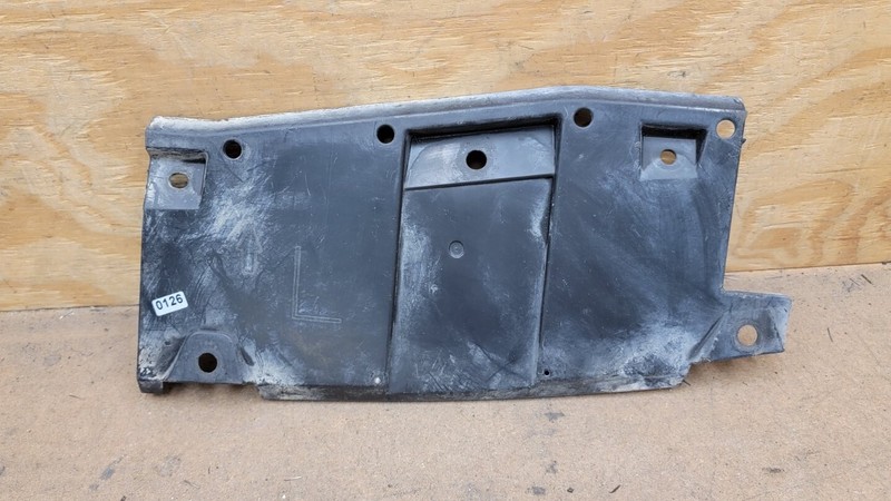 2013-2015 Toyota Rav4 Rav-4 Rear Left Bumper Cover Spacer Panel 58724-0R010 OEM