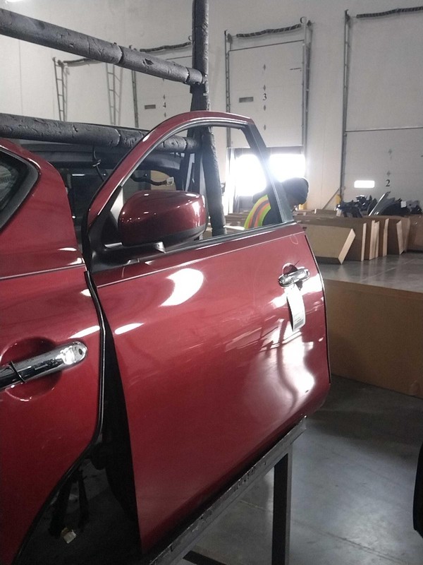 2017 Nissan Versa Left Door Red 4DR Sedan 132411 83000 Miles Used